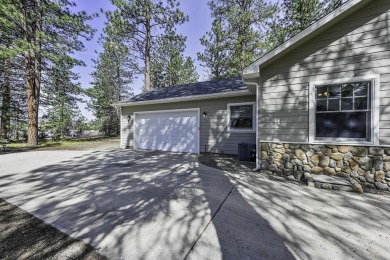Gorgeous Lakeside Craftsman Retreat! This beautifully built 3BR on Lake Shastina Golf Course in California - for sale on GolfHomes.com, golf home, golf lot
