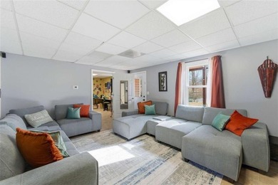 Move-In Ready Split-Level in Creekside Golf & Country Club! on Creekside Golf and Country Club in Georgia - for sale on GolfHomes.com, golf home, golf lot