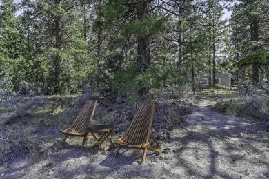 Gorgeous Lakeside Craftsman Retreat! This beautifully built 3BR on Lake Shastina Golf Course in California - for sale on GolfHomes.com, golf home, golf lot