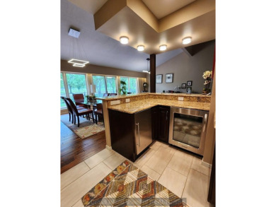 Beautifully updated 1 story home on Riverside Golf Course with on Riverside Country Club in Nebraska - for sale on GolfHomes.com, golf home, golf lot
