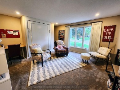 Beautifully updated 1 story home on Riverside Golf Course with on Riverside Country Club in Nebraska - for sale on GolfHomes.com, golf home, golf lot