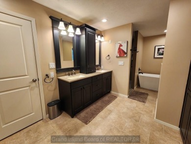 Beautifully updated 1 story home on Riverside Golf Course with on Riverside Country Club in Nebraska - for sale on GolfHomes.com, golf home, golf lot