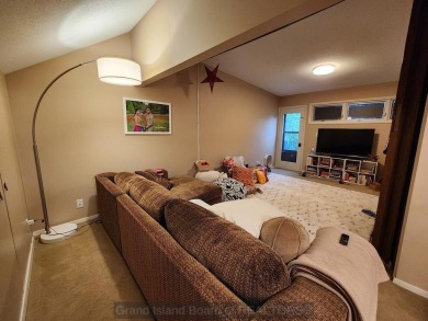 Beautifully updated 1 story home on Riverside Golf Course with on Riverside Country Club in Nebraska - for sale on GolfHomes.com, golf home, golf lot