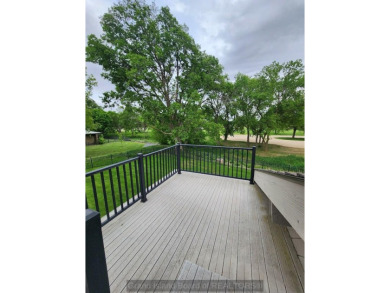 Beautifully updated 1 story home on Riverside Golf Course with on Riverside Country Club in Nebraska - for sale on GolfHomes.com, golf home, golf lot
