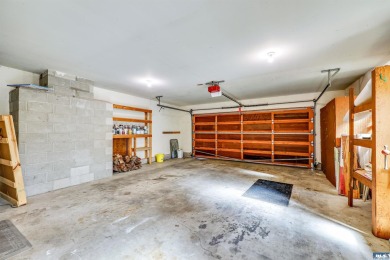 Charming 3-Bedroom Home with Fireplace, Hot Tub  Privacy Fence! on SunLand Golf and Country Club in Washington - for sale on GolfHomes.com, golf home, golf lot