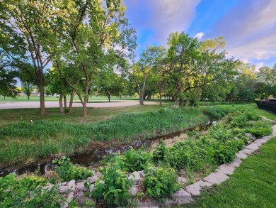 Beautifully updated 1 story home on Riverside Golf Course with on Riverside Country Club in Nebraska - for sale on GolfHomes.com, golf home, golf lot