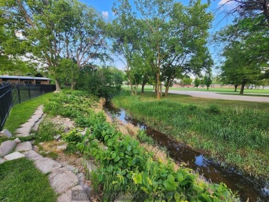 Beautifully updated 1 story home on Riverside Golf Course with on Riverside Country Club in Nebraska - for sale on GolfHomes.com, golf home, golf lot