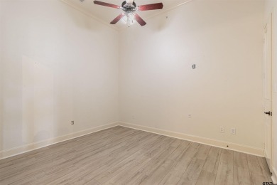 Discover refined living in this elegant 3 bedroom, 2 bath on Cascades Golf Club in Texas - for sale on GolfHomes.com, golf home, golf lot