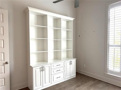 Stunning 4-Bedroom Home on Golf Course in Money Hill

Welcome on Money Hill Golf and Country Club in Louisiana - for sale on GolfHomes.com, golf home, golf lot