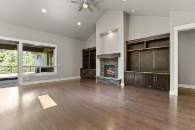 Welcome home to this beautifully crafted single-level residence on  in Oregon - for sale on GolfHomes.com, golf home, golf lot