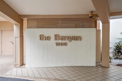 Beautiful 2BD/2BA condo for sale in the secure and gated Park on  in Florida - for sale on GolfHomes.com, golf home, golf lot