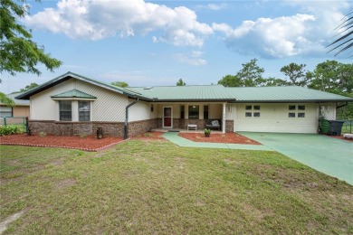 Welcome to this lovely, well-maintained 3-bedroom, 2-bath home on Williston Highlands Golf and Country Club in Florida - for sale on GolfHomes.com, golf home, golf lot