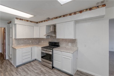 Remarks: If you're looking for a waterfront investment or on Rockport Country Club in Texas - for sale on GolfHomes.com, golf home, golf lot