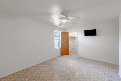 Remarks: If you're looking for a waterfront investment or on Rockport Country Club in Texas - for sale on GolfHomes.com, golf home, golf lot