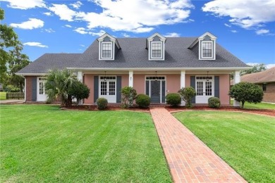 Elegant 4-Bedroom Home Overlooking the Golf Course
Welcome to on Ormond Country Club in Louisiana - for sale on GolfHomes.com, golf home, golf lot