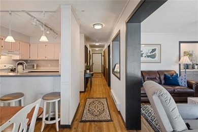 RARE FIND! TURNKEY*FIRST FLOOR*END UNIT*ESTABLISHED RENTAL on Beech Mountain Club in North Carolina - for sale on GolfHomes.com, golf home, golf lot