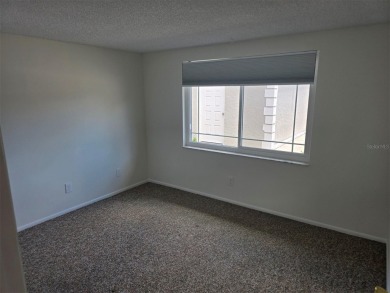 One or more photo(s) has been virtually staged. Carefree Living on Seven Springs Golf and Country Club in Florida - for sale on GolfHomes.com, golf home, golf lot