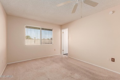 A beautiful 2 bed, 2 bath residence in Sun City is now for sale! on Sun City Lakes West and East in Arizona - for sale on GolfHomes.com, golf home, golf lot