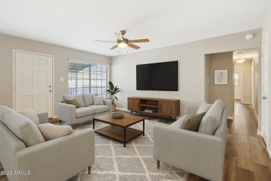 Charming updated single-level townhome in the heart of Phoenix! on Encanto 18 Golf Course in Arizona - for sale on GolfHomes.com, golf home, golf lot