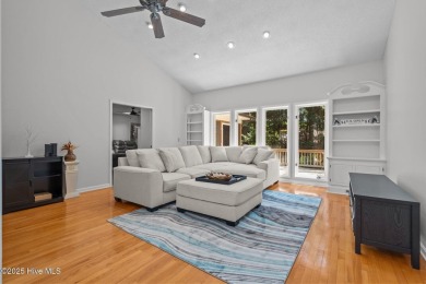 Nestled in the desirable Pinehurst #6 community, this charming on Pinehurst  No. 6 Golf Course in North Carolina - for sale on GolfHomes.com, golf home, golf lot