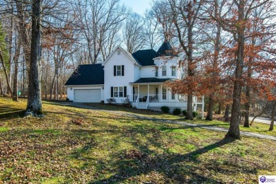 Charming 3 bedroom, 2.5 bath home with seasonal lake views in on Doe Valley Country Club in Kentucky - for sale on GolfHomes.com, golf home, golf lot