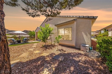 Located in Sun City MacDonald Ranch, this popular single-story on Desert Willow Golf Course in Nevada - for sale on GolfHomes.com, golf home, golf lot