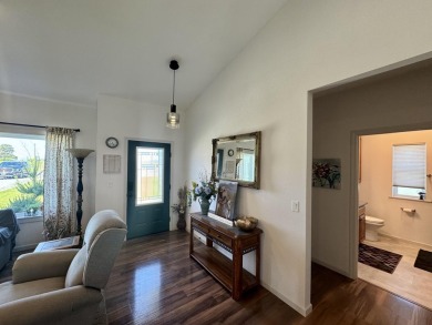 This is a three-bedroom, two-bathroom frame home built in 2020 on  in Oregon - for sale on GolfHomes.com, golf home, golf lot