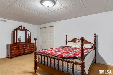 Beautiful all brick 3 bedroom 3 bath duplex located in the on Panther Creek Country Club in Illinois - for sale on GolfHomes.com, golf home, golf lot