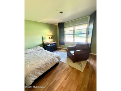 Come view this updatedcharming Cambridge model home. Well on Leisure Village West Assoc. in New Jersey - for sale on GolfHomes.com, golf home, golf lot