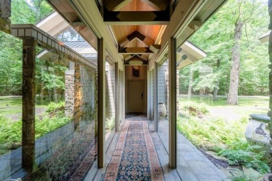 Located on the bank of Little Red River (home of the world on Lost Creek Golf Club in Arkansas - for sale on GolfHomes.com, golf home, golf lot