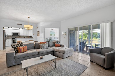 2 bedroom / 2.5 bath w/ primary bedroom on main floor. This home on Jupiter Dunes Golf Course in Florida - for sale on GolfHomes.com, golf home, golf lot