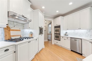 WELCOME HOME TO THIS STUNNING UPDATED JEREMY RUTENBERG HOME IN on Bentwater Golf Club in Georgia - for sale on GolfHomes.com, golf home, golf lot