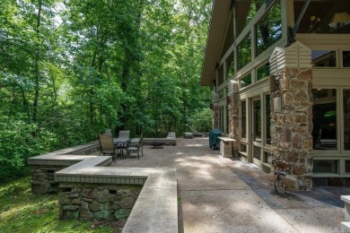 Located on the bank of Little Red River (home of the world on Lost Creek Golf Club in Arkansas - for sale on GolfHomes.com, golf home, golf lot