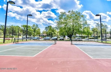 Come view this updatedcharming Cambridge model home. Well on Leisure Village West Assoc. in New Jersey - for sale on GolfHomes.com, golf home, golf lot