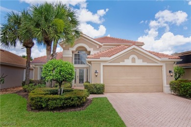 Come and See this popular Laurel Model (2,124sf under air) sold on Colonial Country Club in Florida - for sale on GolfHomes.com, golf home, golf lot