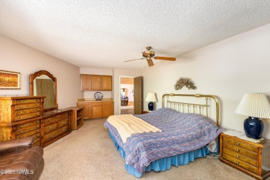 Welcome to this beautifully maintained 3-bedroom, 2-bath home on Continental Country Club in Arizona - for sale on GolfHomes.com, golf home, golf lot