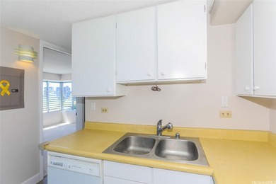 STOP LOOKING, THIS IS THE ONE! VIEWS, VIEWS, VIEWS! A large 1 on Ala Wai Golf Course in Hawaii - for sale on GolfHomes.com, golf home, golf lot