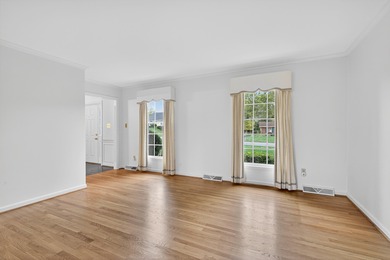 Offered for the first time since it was built in 1972, this on Tates Creek Golf Course in Kentucky - for sale on GolfHomes.com, golf home, golf lot