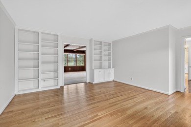 Offered for the first time since it was built in 1972, this on Tates Creek Golf Course in Kentucky - for sale on GolfHomes.com, golf home, golf lot