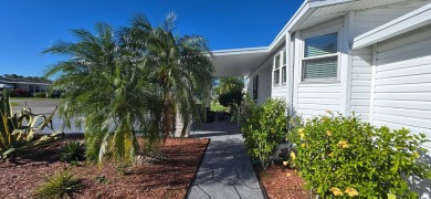 UPDATED HOME ! **MOTIVATED SELLER** GOLF CART INCLUDED  Step on Schalamar Creek Golf and Country Club in Florida - for sale on GolfHomes.com, golf home, golf lot