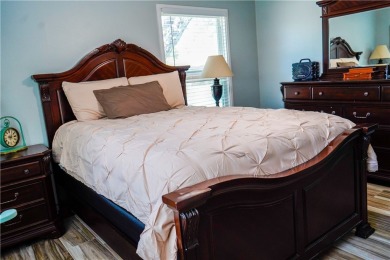 Welcome to this beautifully maintained 3-bedroom, 2-bathroom on Alice Municipal Golf Course in Texas - for sale on GolfHomes.com, golf home, golf lot
