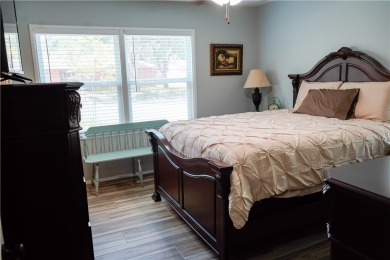 Welcome to this beautifully maintained 3-bedroom, 2-bathroom on Alice Municipal Golf Course in Texas - for sale on GolfHomes.com, golf home, golf lot