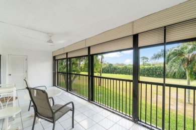 Beautifully updated convertible 3 bedroom, 2 bath condo located on Hunters Run Golf and Country Club in Florida - for sale on GolfHomes.com, golf home, golf lot