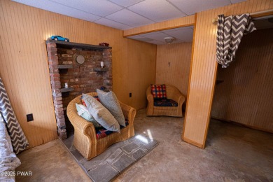 Charming Ranch in The Hideout - Your Pocono Retreat!Nestled in on The Hideout Golf in Pennsylvania - for sale on GolfHomes.com, golf home, golf lot