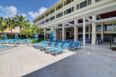 Beautifully updated convertible 3 bedroom, 2 bath condo located on Hunters Run Golf and Country Club in Florida - for sale on GolfHomes.com, golf home, golf lot