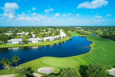 Beautifully updated convertible 3 bedroom, 2 bath condo located on Hunters Run Golf and Country Club in Florida - for sale on GolfHomes.com, golf home, golf lot