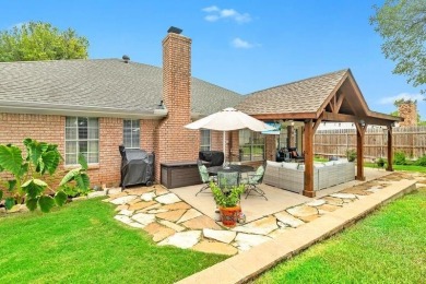 Step inside your dream home: a charming single-level on Trophy Club of Dallas in Texas - for sale on GolfHomes.com, golf home, golf lot