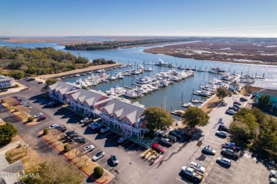 Welcome to South Harbor Village! This well-maintained 2-bedroom on South Harbour Golf Links in North Carolina - for sale on GolfHomes.com, golf home, golf lot