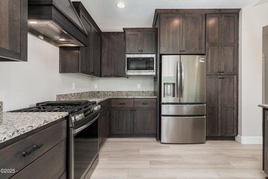 Quality one level New Construction home completed on 12/05/2025 on Chinook Winds Golf Resort in Oregon - for sale on GolfHomes.com, golf home, golf lot