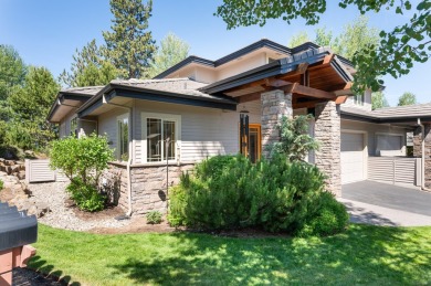 Light-filled Broken Top townhome with golf course views on  in Oregon - for sale on GolfHomes.com, golf home, golf lot